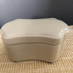 Ceramic box